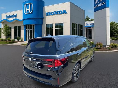 Crystal Black Pearl 2026 Honda Odyssey Sport-L