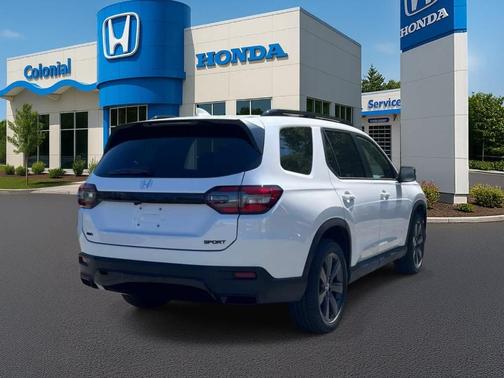 Platinum White Pearl 2026 Honda Pilot Sport