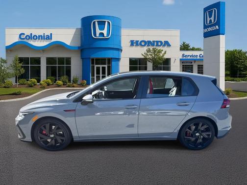 2022 Volkswagen Golf GTI 2.0T SE