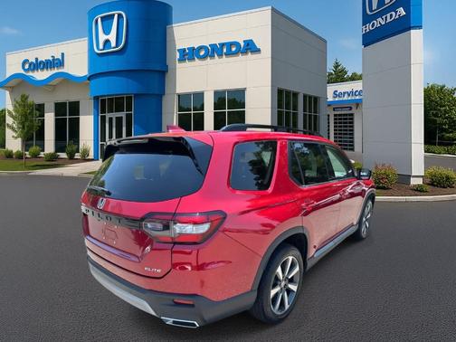 2023 Honda Pilot Elite