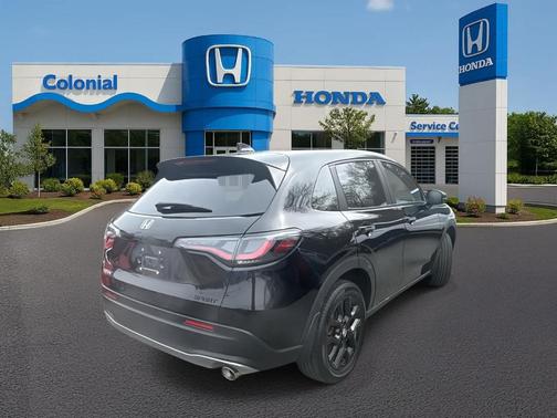 Crystal Black Pearl 2024 Honda HR-V Sport