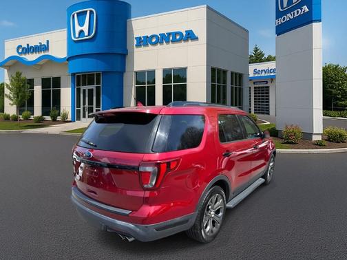 2018 Ford Explorer sport