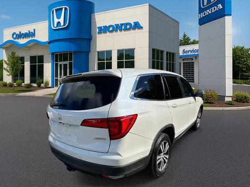 2016 Honda Pilot EX-L w/ Navigation