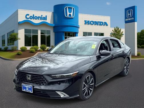 Crystal Black Pearl 2026 Honda Accord Hybrid Touring