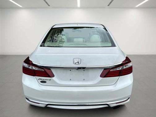 2017 Honda Accord EX