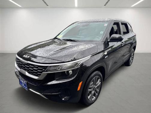 2022 Kia Seltos LX