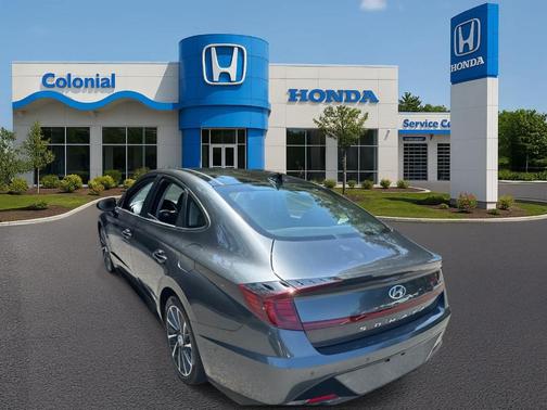 2022 Hyundai SONATA Limited