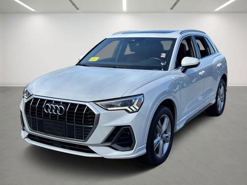 2021 Audi Q3 45 S line Premium Plus