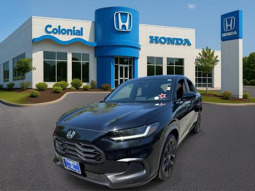 Crystal Black Pearl 2025 Honda HR-V Sport
