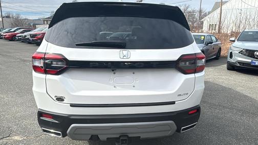 2025 Honda Pilot Elite