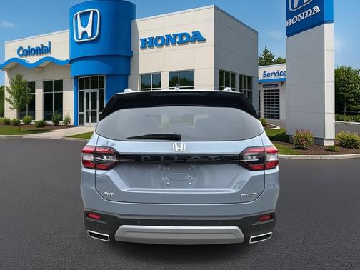 2025 Honda Pilot Touring