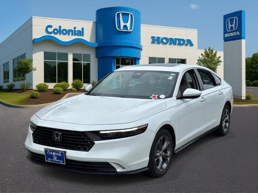 Platinum White Pearl 2023 Honda Accord EX