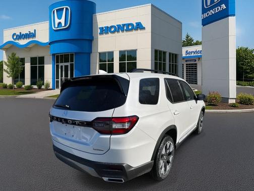 2026 Honda Pilot Touring