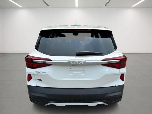 2023 Kia Seltos LX
