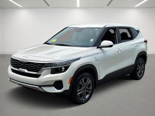 2023 Kia Seltos LX