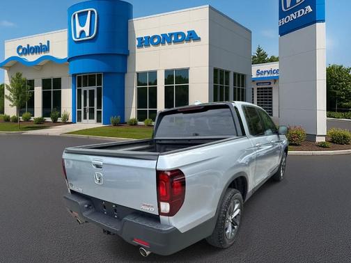 Lunar Silver Metallic 2023 Honda Ridgeline Sport