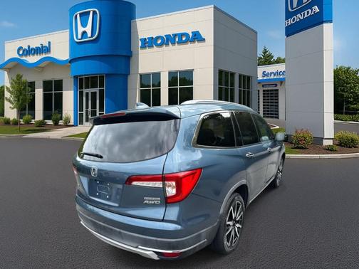 2019 Honda Pilot Touring 8-Passenger