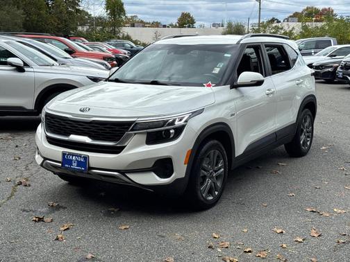 2021 Kia Seltos S