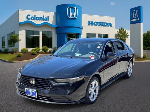 Crystal Black Pearl 2024 Honda Accord LX