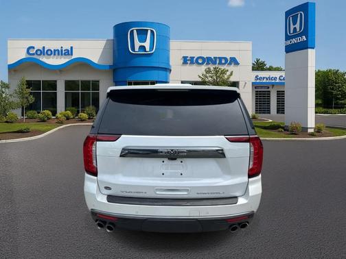 White Frost Tri-Coat 2023 GMC Yukon XL Denali Ultimate