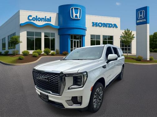 White Frost Tri-Coat 2023 GMC Yukon XL Denali Ultimate
