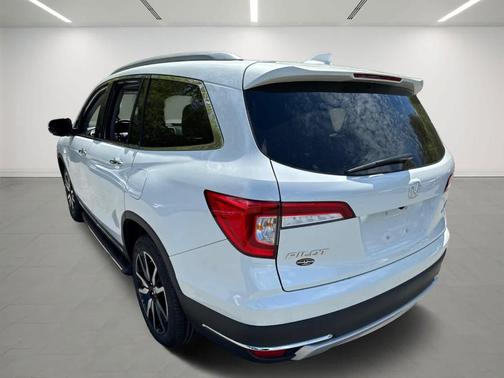 2022 Honda Pilot Elite