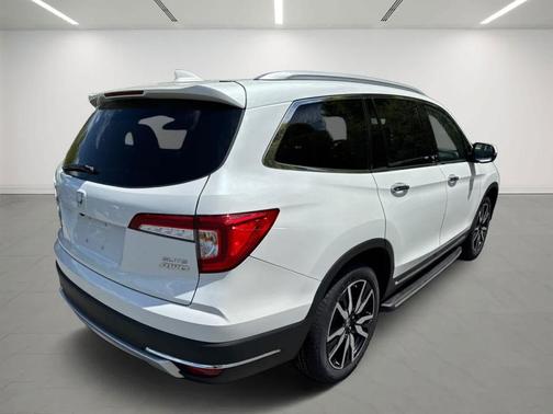 2022 Honda Pilot Elite