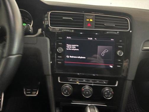 2019 Volkswagen Golf GTI 2.0T SE