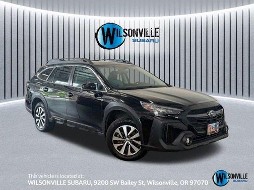 Crystal Black Silica 2023 Subaru Outback Premium