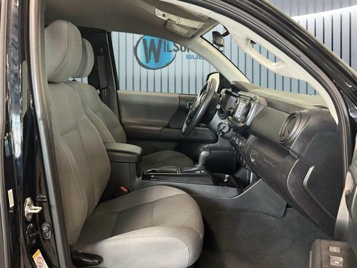 2018 Toyota Tacoma SR