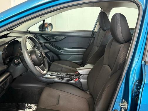 2017 Subaru Impreza 2.0i