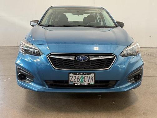 2017 Subaru Impreza 2.0i