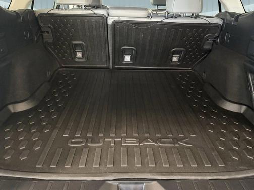 2024 Subaru Outback Limited XT