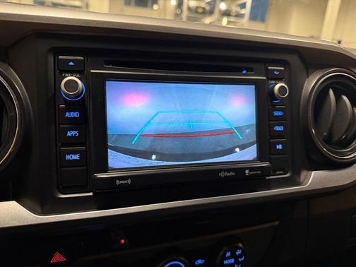 2016 Toyota Tacoma SR5