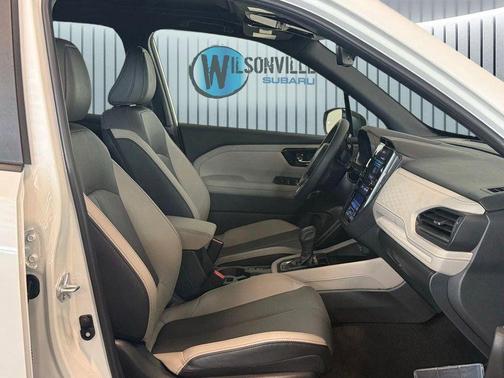 Crystal White Pearl 2025 Subaru Forester Limited