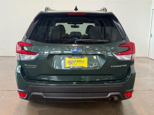 Cascade Green Silica 2024 Subaru Forester Premium