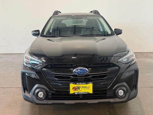 Crystal Black Silica 2025 Subaru Outback Onyx Edition XT
