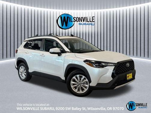 Wind Chill Pearl 2023 Toyota Corolla Cross LE