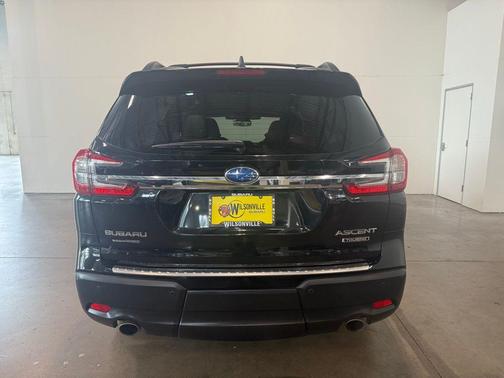 Crystal Black Silica 2024 Subaru Ascent Touring