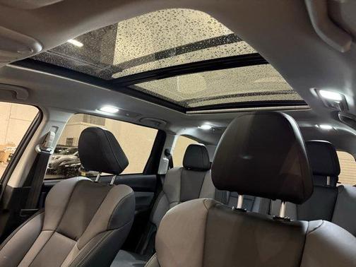 2024 Subaru Ascent Onyx Edition