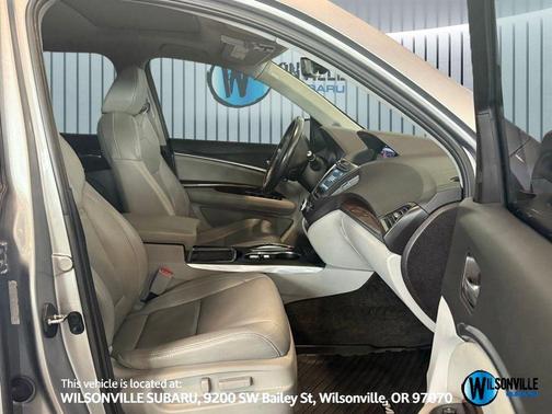 Lunar Silver Metallic 2018 Acura MDX 3.5L w/Technology Package