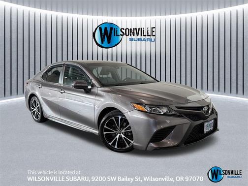 2018 Toyota Camry SE