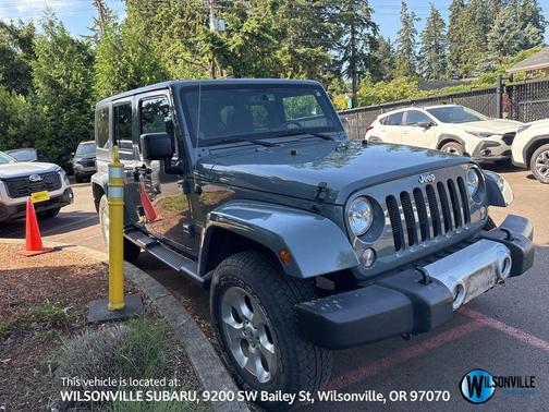 Anvil Clearcoat 2014 Jeep Wrangler Unlimited Sahara