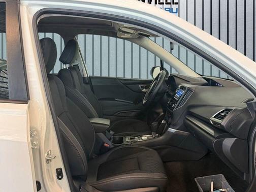Crystal White Pearl 2023 Subaru Forester Premium