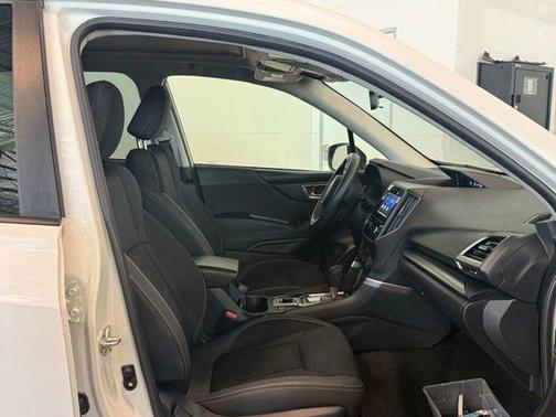 Crystal White Pearl 2023 Subaru Forester Premium