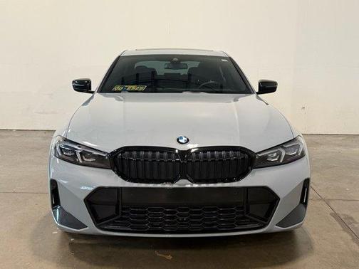 2023 BMW 330 i xDrive