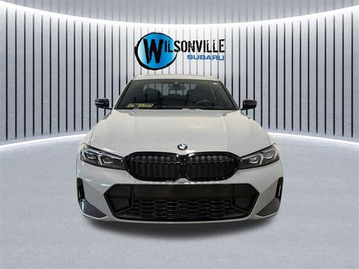 2023 BMW 330 i xDrive