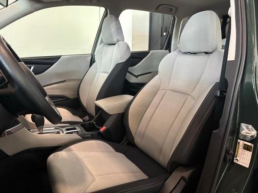 2022 Subaru Forester Base (CVT)
