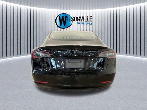 2022 Tesla Model 3 Base