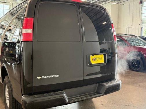 2017 Chevrolet Express 2500 Work Van